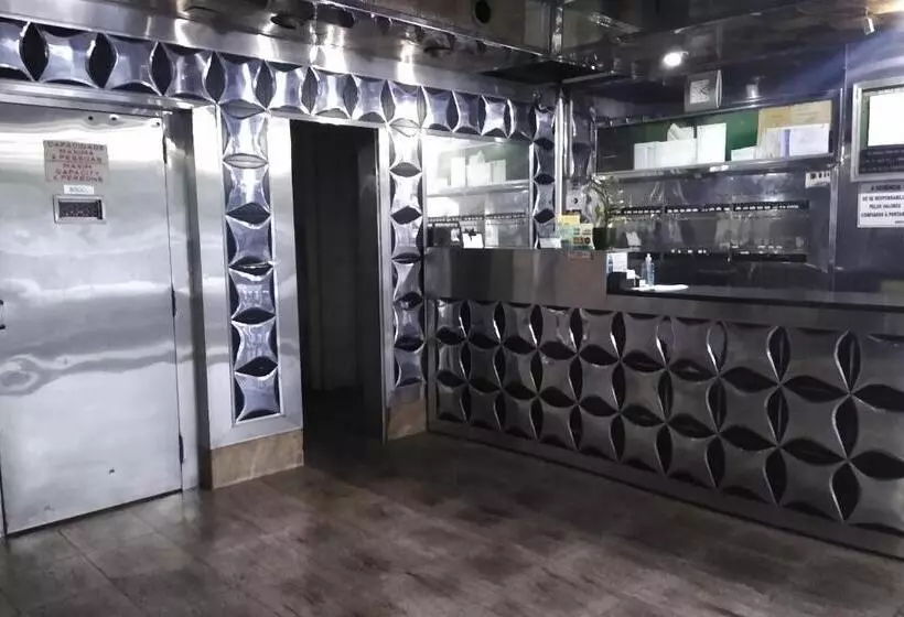 هتل Barão De Tefé