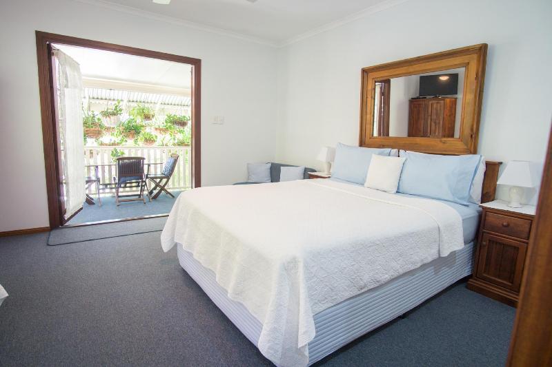 בית מלון כפרי Debbie S Place