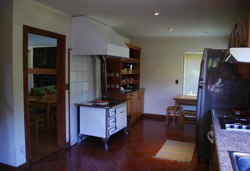 فندق Frontera Pucon Hostel B&b