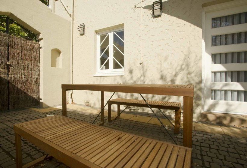 בית מלון כפרי Globe Apartments