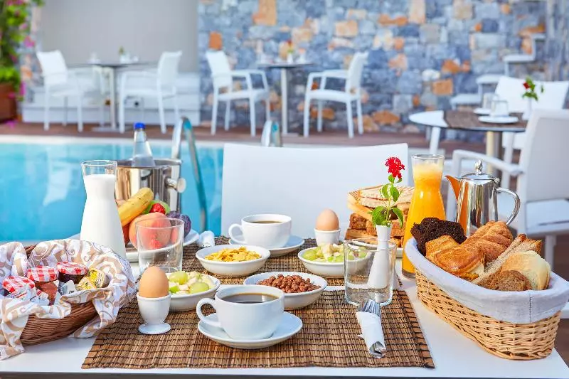 هتل Mystery Skiathos Luxury Residence