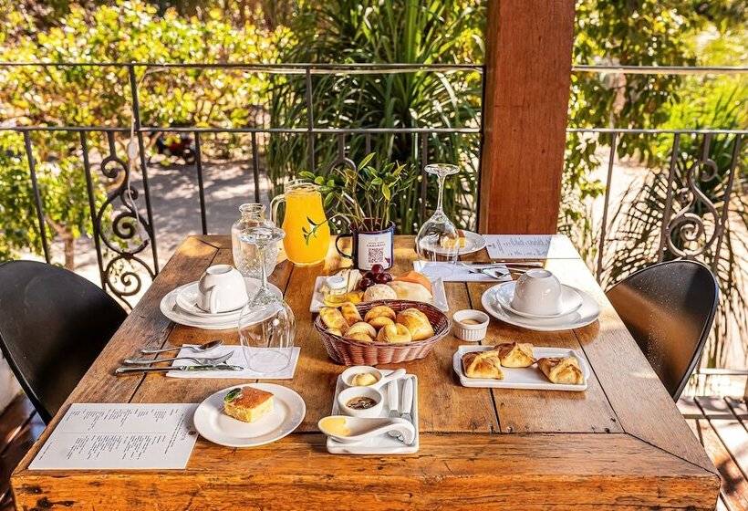 ホテル Pousada Arvoredo