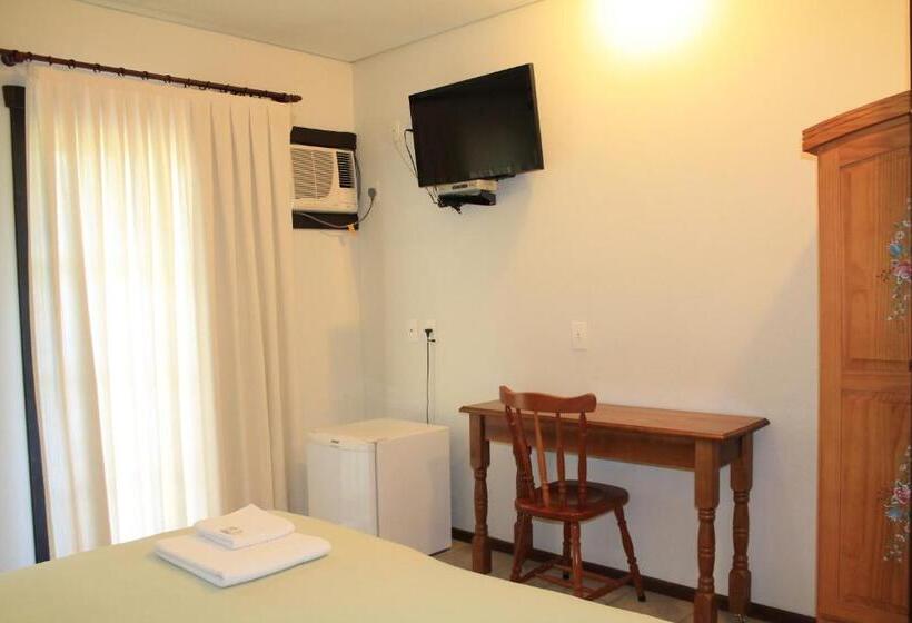 فندق Pousada Blauberg