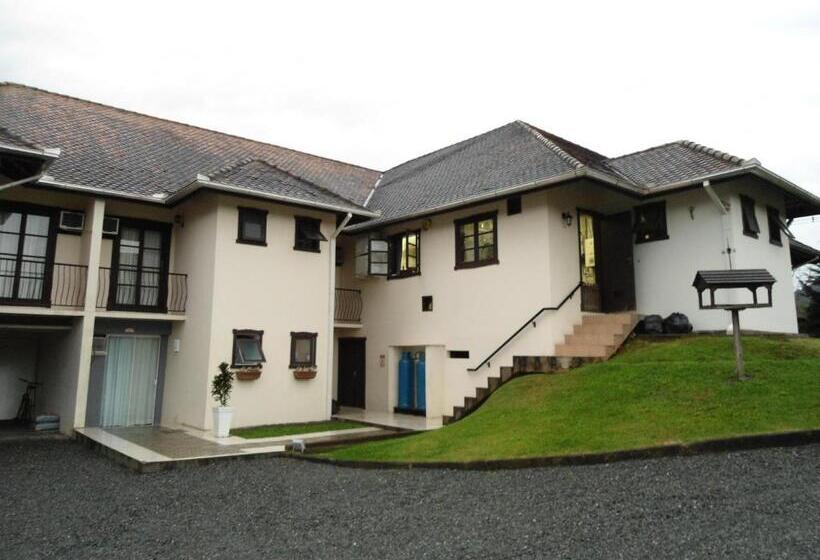 فندق Pousada Blauberg