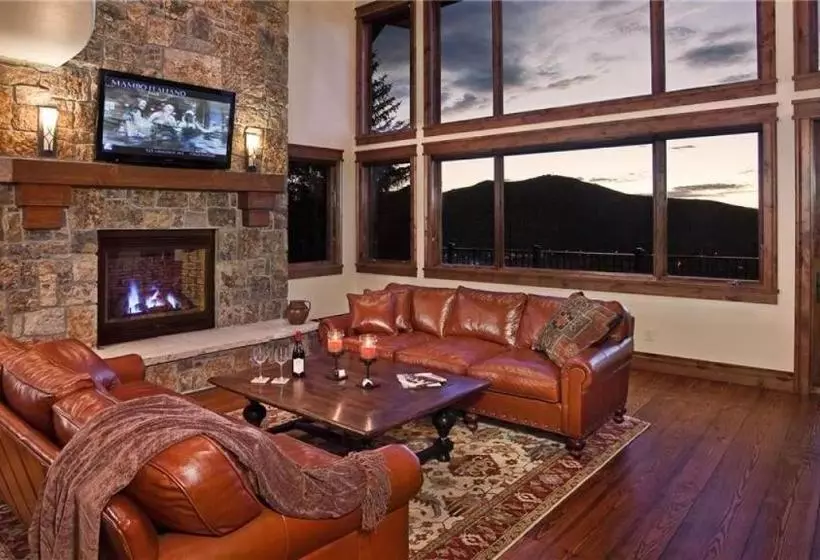 ホテル Sun Ridge Lodge