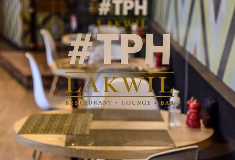 Route 66 Beach Hostel