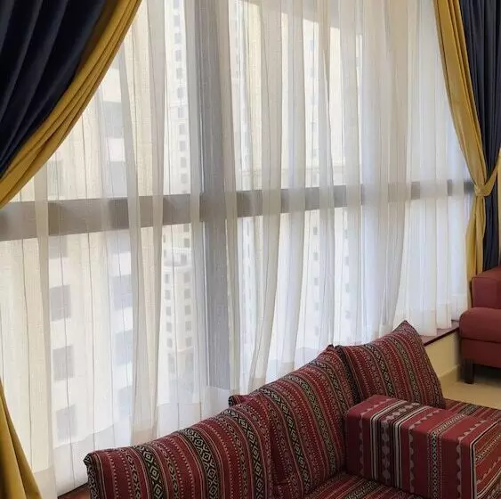 Route 66 Beach Hostel