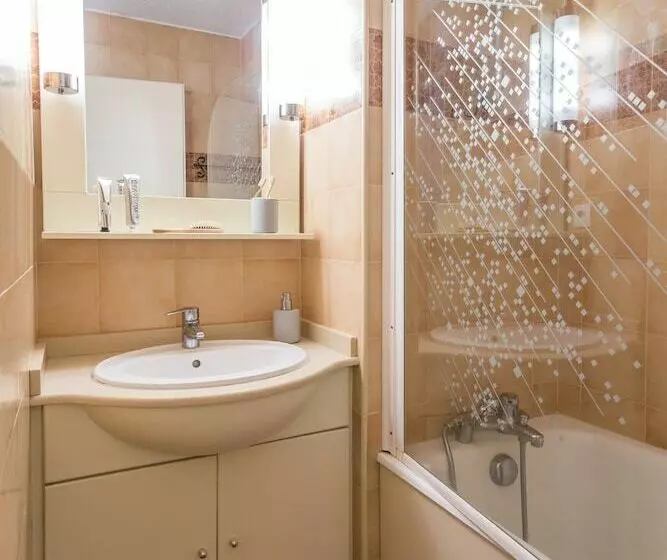 レジデンス Résidence Pierre & Vacances Baie De Saint Tropez   Eden Parc