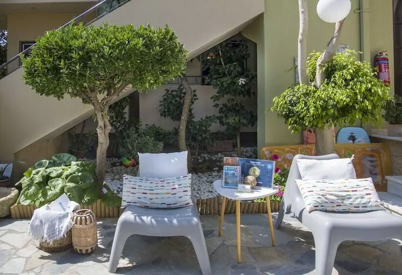 Evangelos Apartments