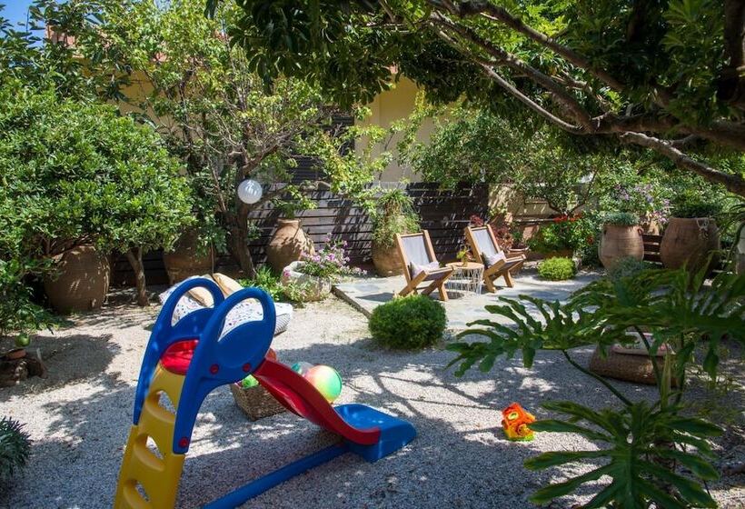 Evangelos Apartments