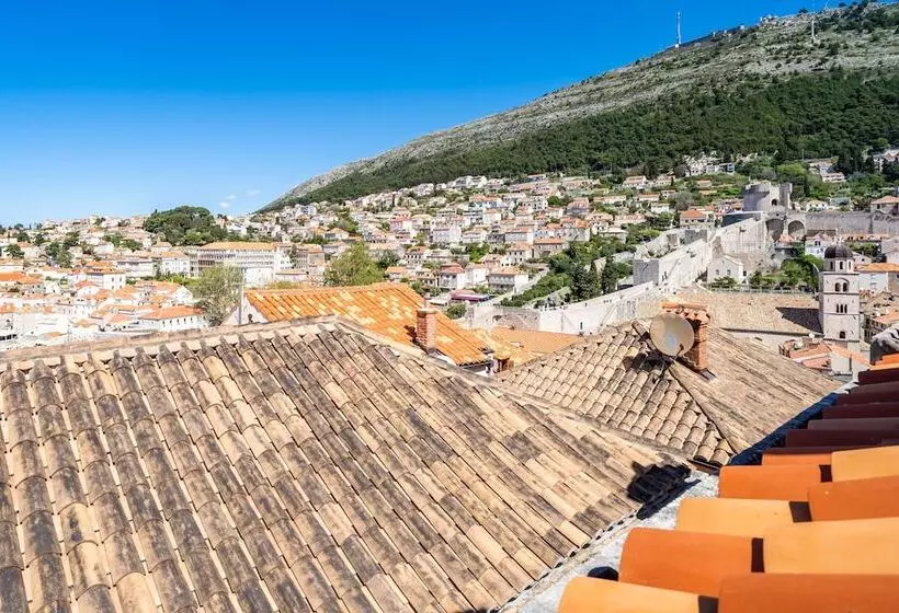 Apartments Foteza