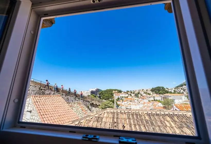 Apartments Foteza