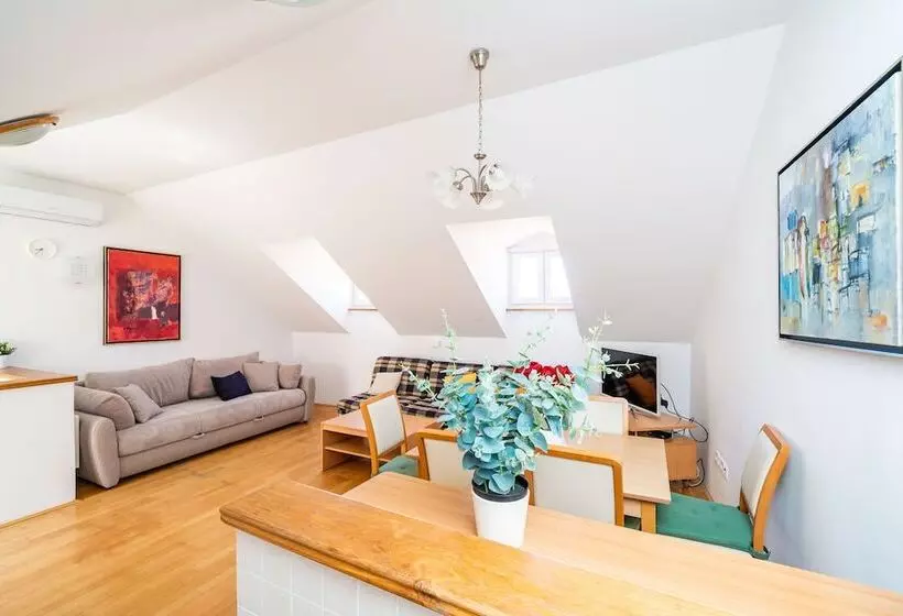 Apartments Foteza