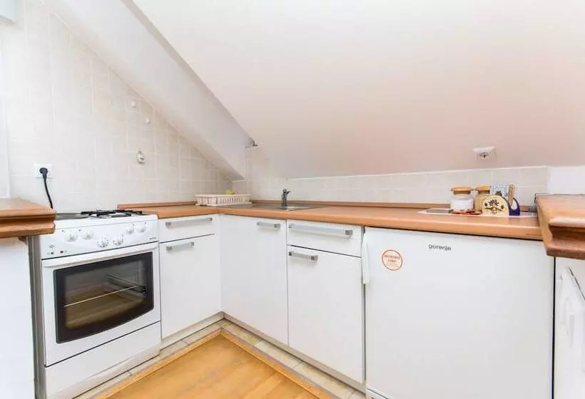 Apartments Foteza