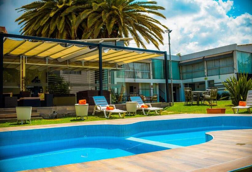 Hotel Camino Plaza