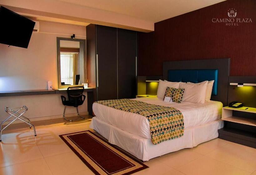 Hotel Camino Plaza