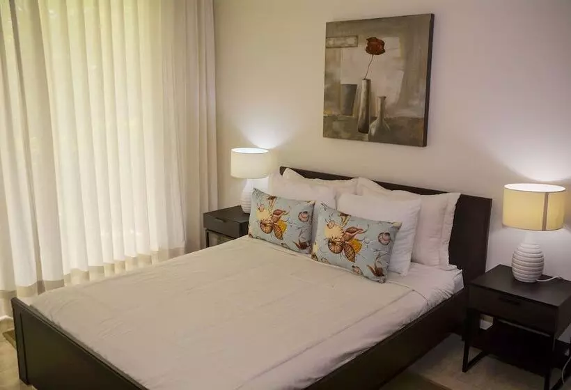 هتل El Portillo Residences By Mint