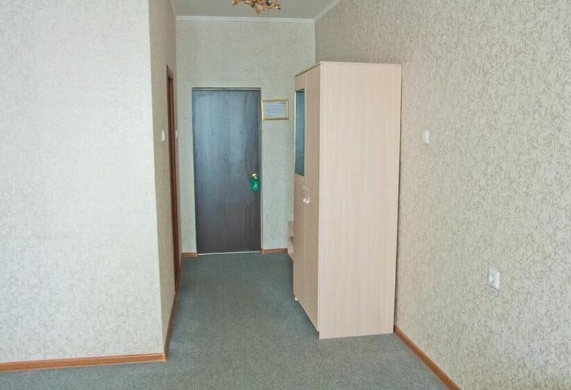 Отель Grand City