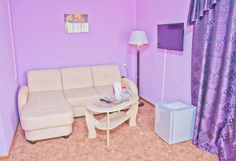 Отель Grand City