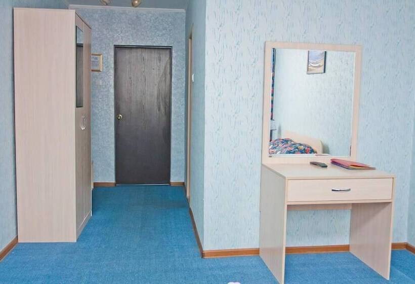 Отель Grand City