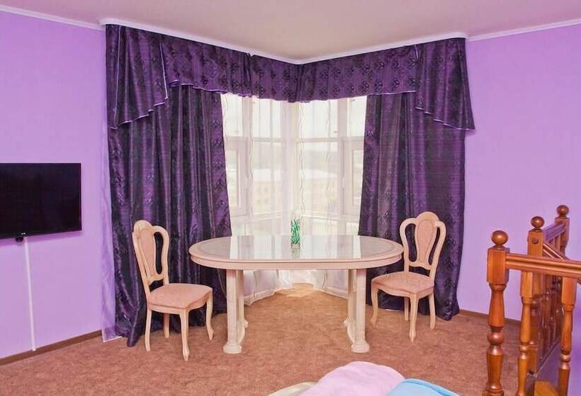 Отель Grand City