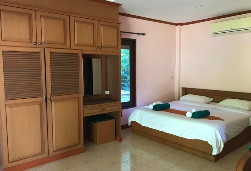 ホテル Green Villa