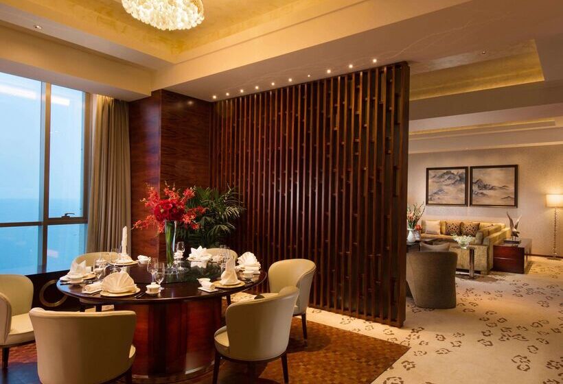 فندق Hilton Yantai Golden Coast