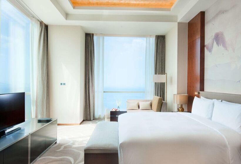 فندق Hilton Yantai Golden Coast