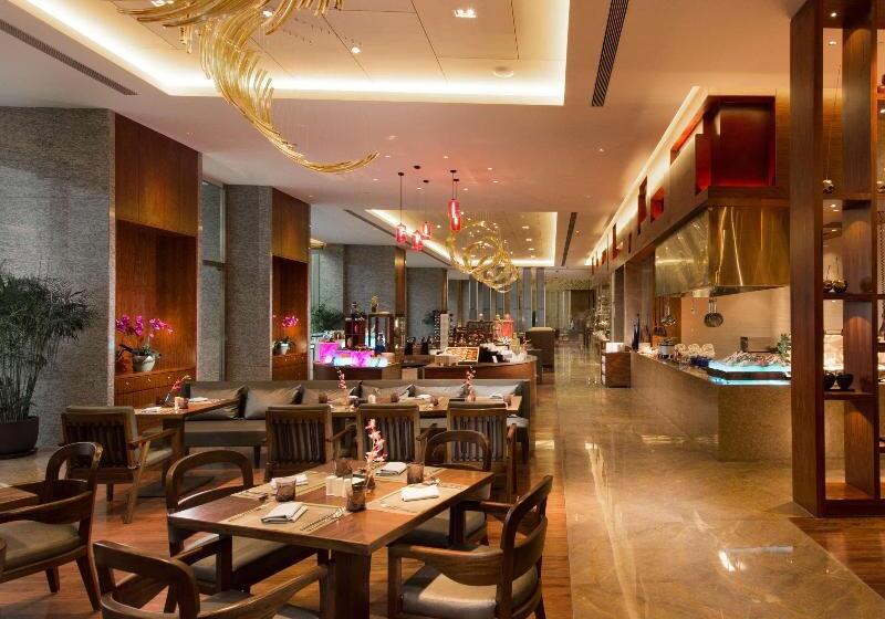 فندق Hilton Yantai Golden Coast