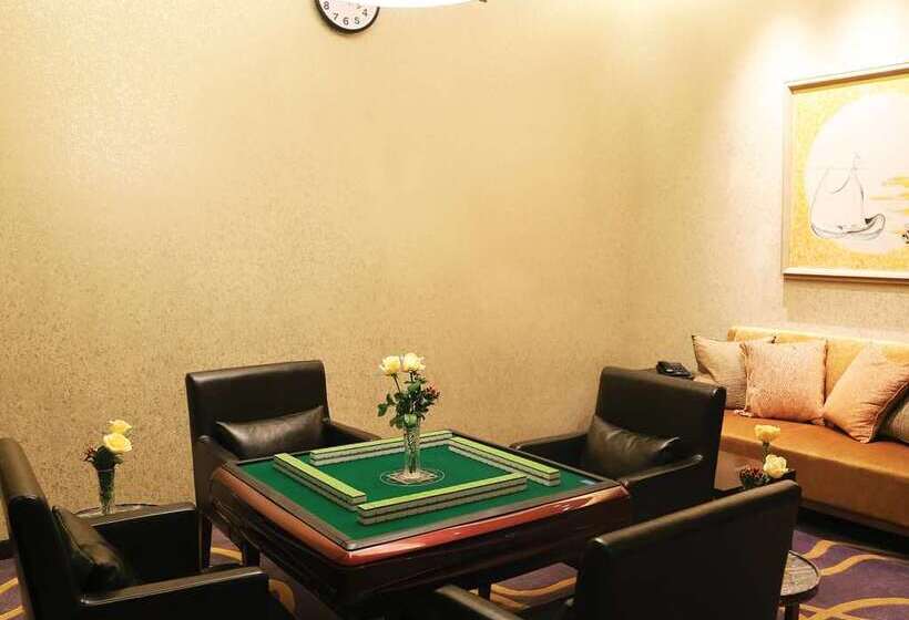 فندق Hilton Yantai Golden Coast