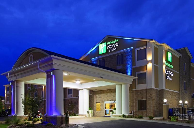 هتل Holiday Inn Express & Suites Sandusky, An Ihg