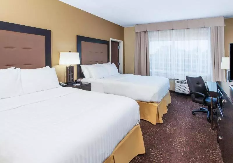 ホテル Holiday Inn Express & Suites Sandusky, An Ihg