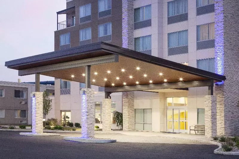 ホテル Holiday Inn Express & Suites Sandusky, An Ihg