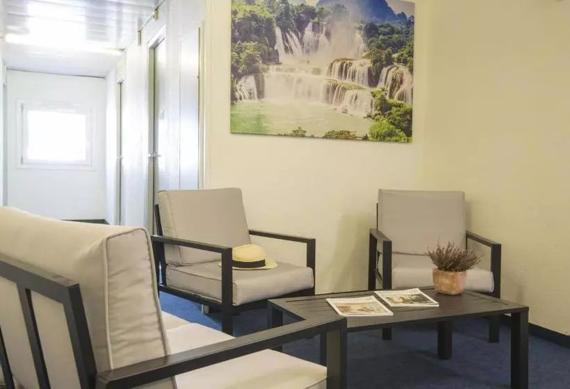 ホテル Ibis Budget Antibes Sophia Antipolis