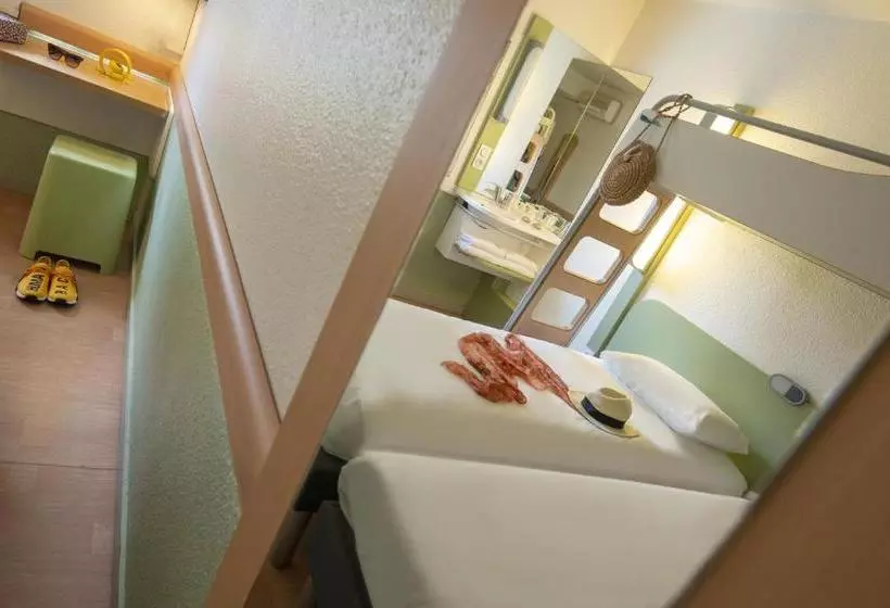 ホテル Ibis Budget Antibes Sophia Antipolis