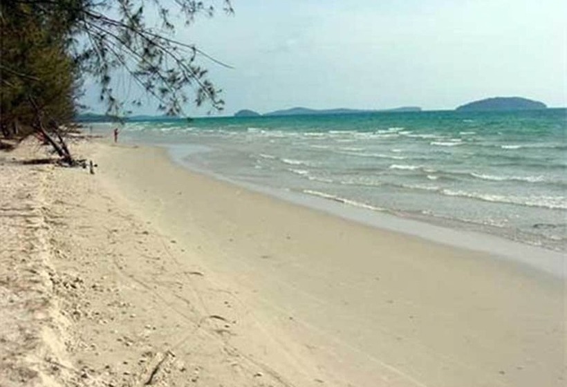 Отель Makara Bungalows