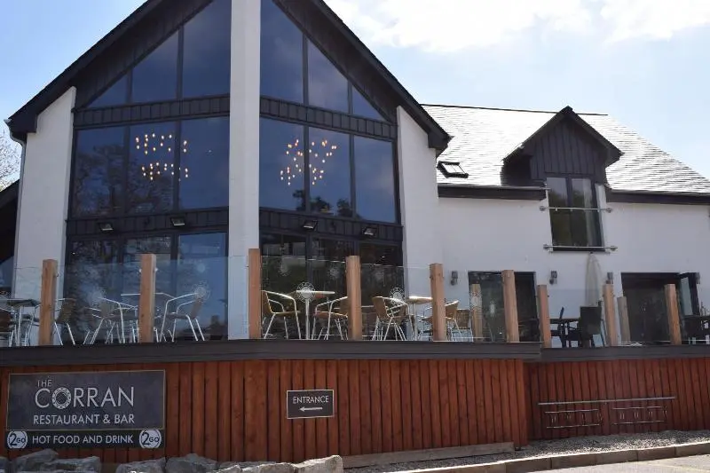 Hotelli The Corran Serviced Accommodation