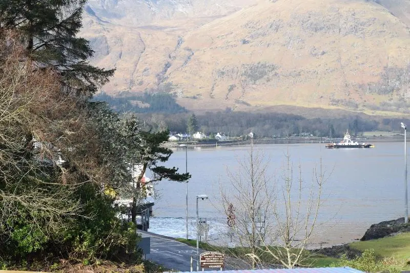 Hotelli The Corran Serviced Accommodation