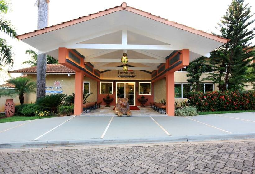 ホテル Thermas Park Resort & Spa By Hot Beach