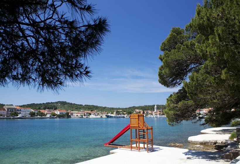 فندق Zelena Punta