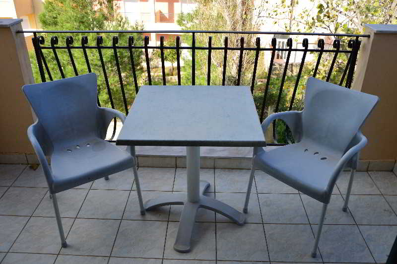 Koukounaries Studios