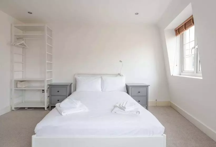 Modern And Central 2 Bedroom Apartment Close To Euston Station