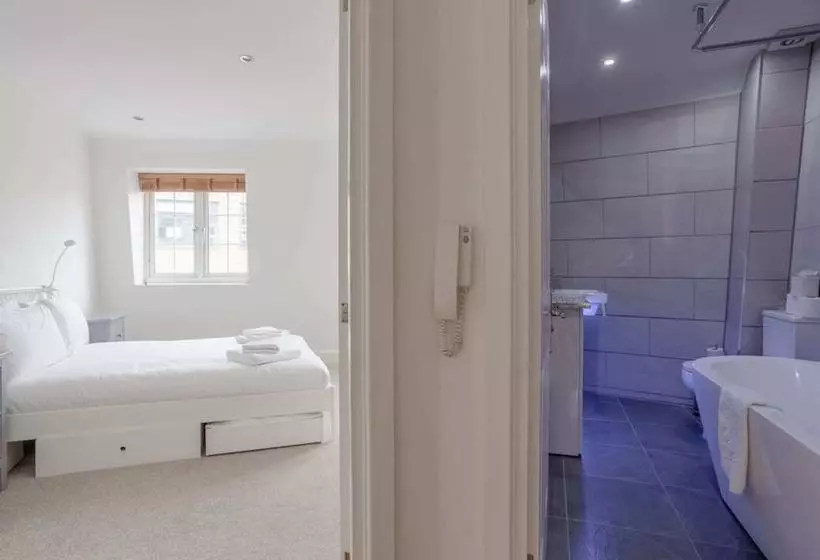 Modern And Central 2 Bedroom Apartment Close To Euston Station