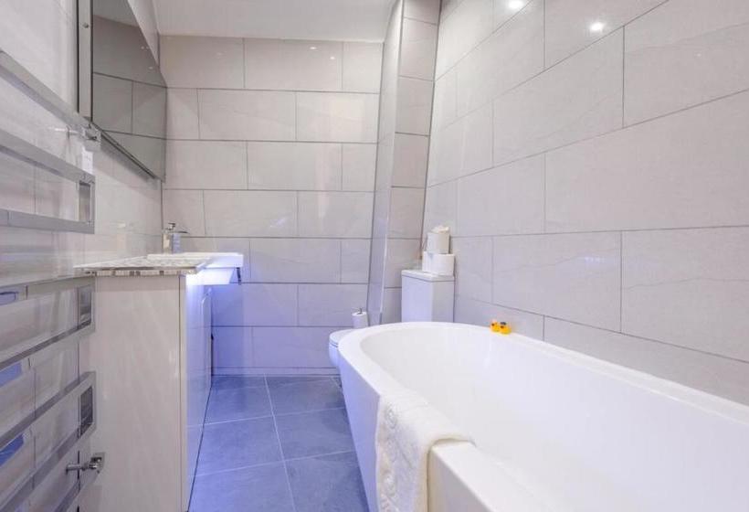 Modern And Central 2 Bedroom Apartment Close To Euston Station