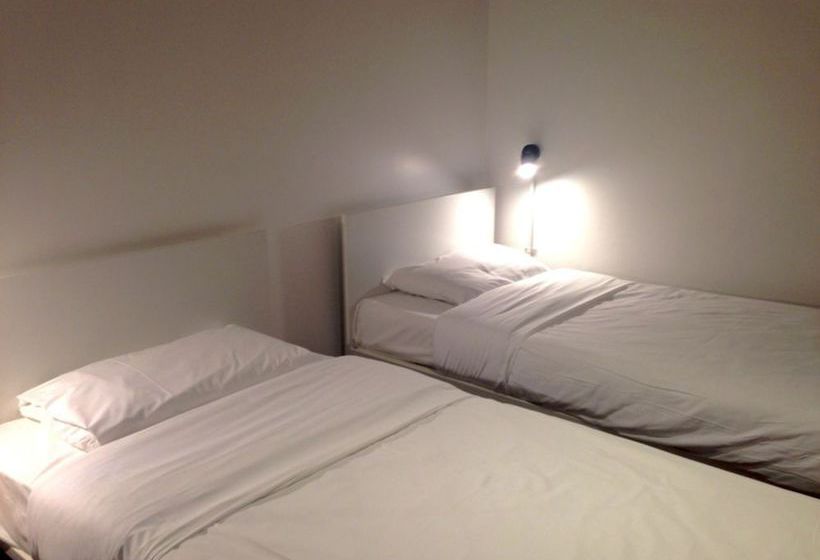 הוסטל Bed & Beach & Fun Cancun Hostal