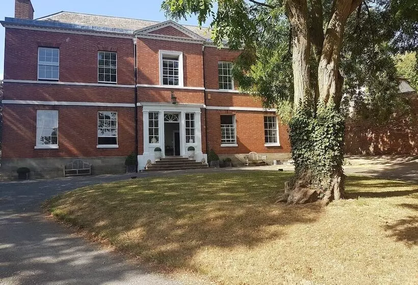 Bed and Breakfast Breedon Hall