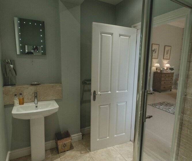 צימר Breedon Hall