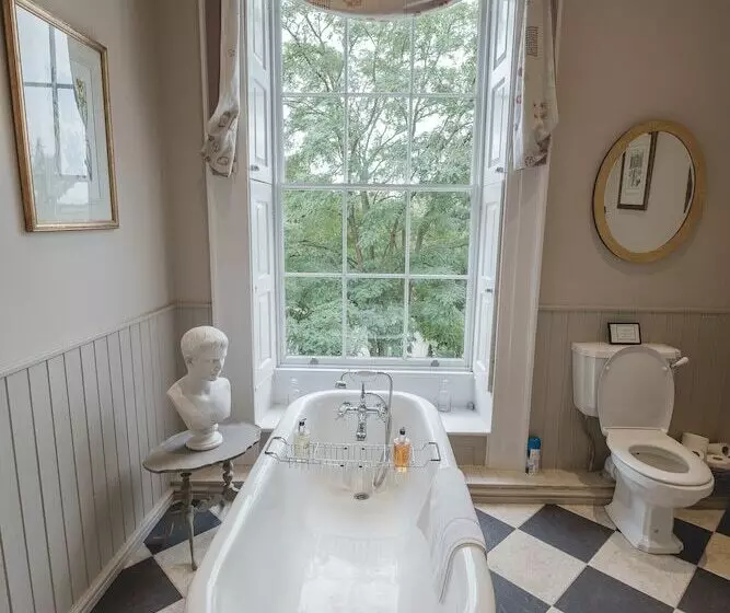 Bed and Breakfast Breedon Hall