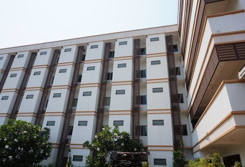 Отель Baiboon Grand