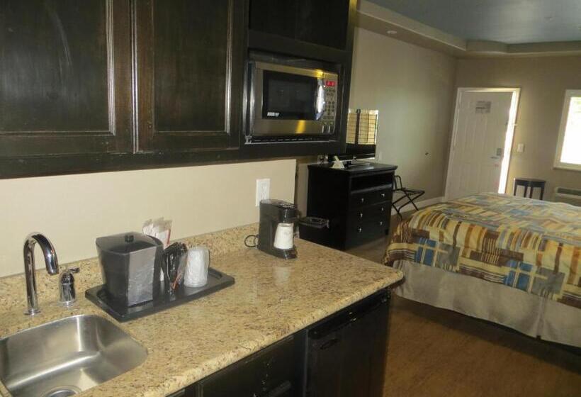 فندق Black Gold Inn